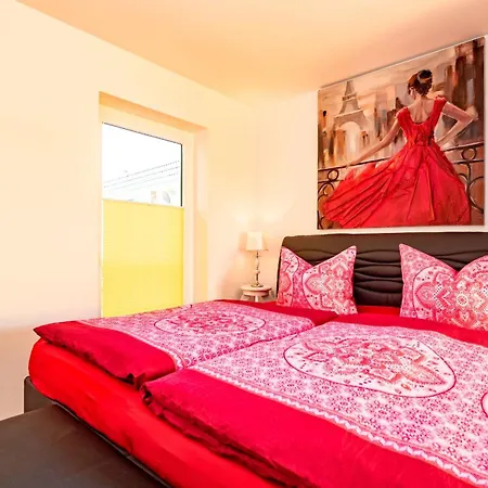 Vila Appartementhaus Mit Balkon Im Ostseebad Vm Goehren (Ruegen)